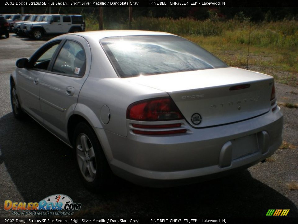 2002 Dodge Stratus SE Plus Sedan Bright Silver Metallic / Dark Slate Gray Photo #7