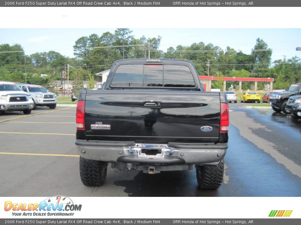 2006 Ford F250 Super Duty Lariat FX4 Off Road Crew Cab 4x4 Black / Medium Flint Photo #4