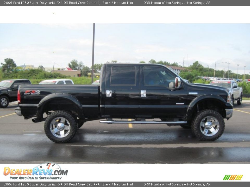 2006 Ford F250 Super Duty Lariat FX4 Off Road Crew Cab 4x4 Black / Medium Flint Photo #6