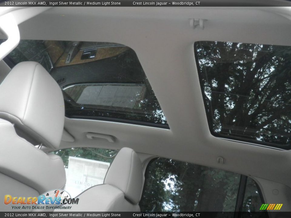 Sunroof of 2012 Lincoln MKX AWD Photo #12
