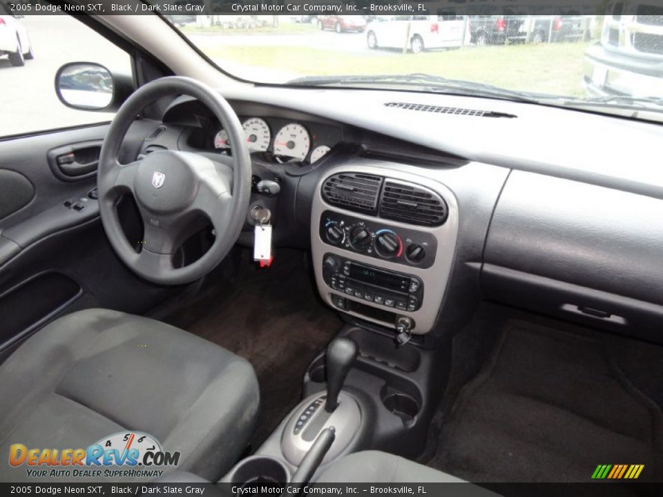 2005 Dodge Neon SXT Black / Dark Slate Gray Photo #12