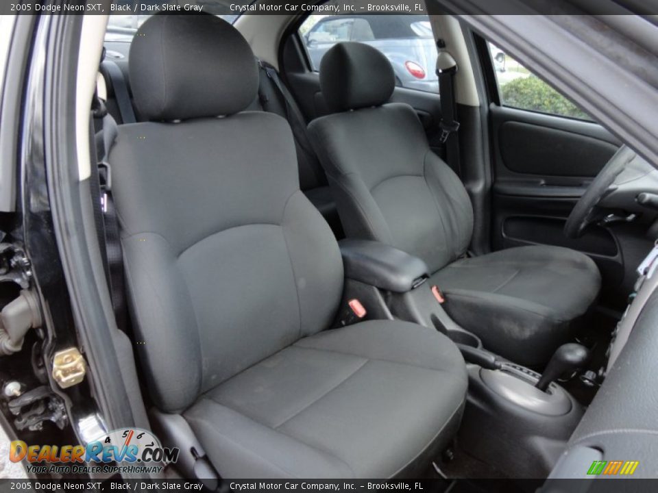 2005 Dodge Neon SXT Black / Dark Slate Gray Photo #13