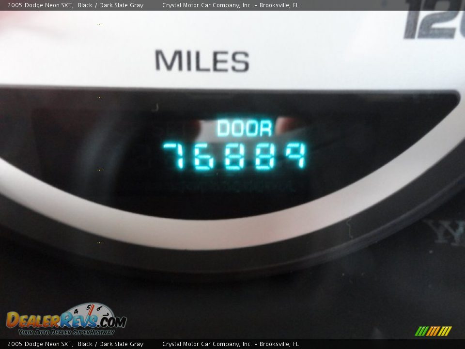 2005 Dodge Neon SXT Black / Dark Slate Gray Photo #22