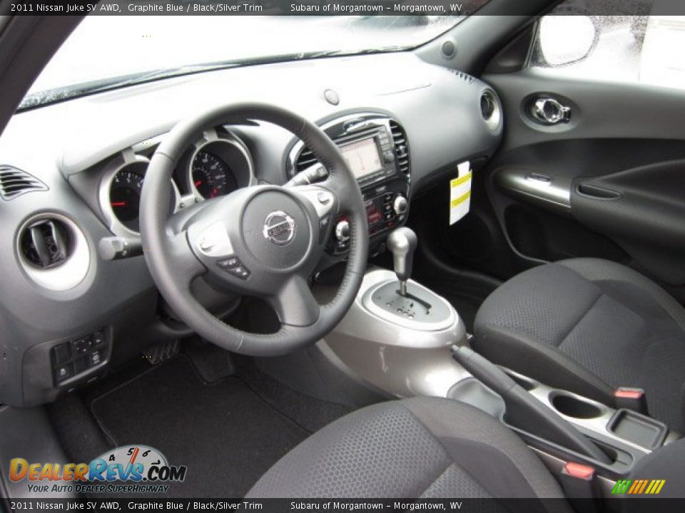 2011 Nissan Juke SV AWD Graphite Blue / Black/Silver Trim Photo #17