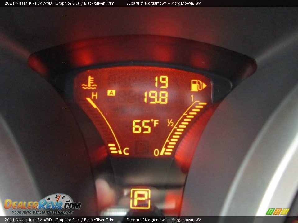 2011 Nissan Juke SV AWD Graphite Blue / Black/Silver Trim Photo #20