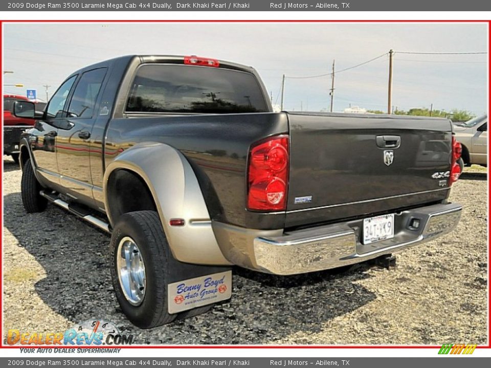 2009 Dodge Ram 3500 Laramie Mega Cab 4x4 Dually Dark Khaki Pearl / Khaki Photo #4