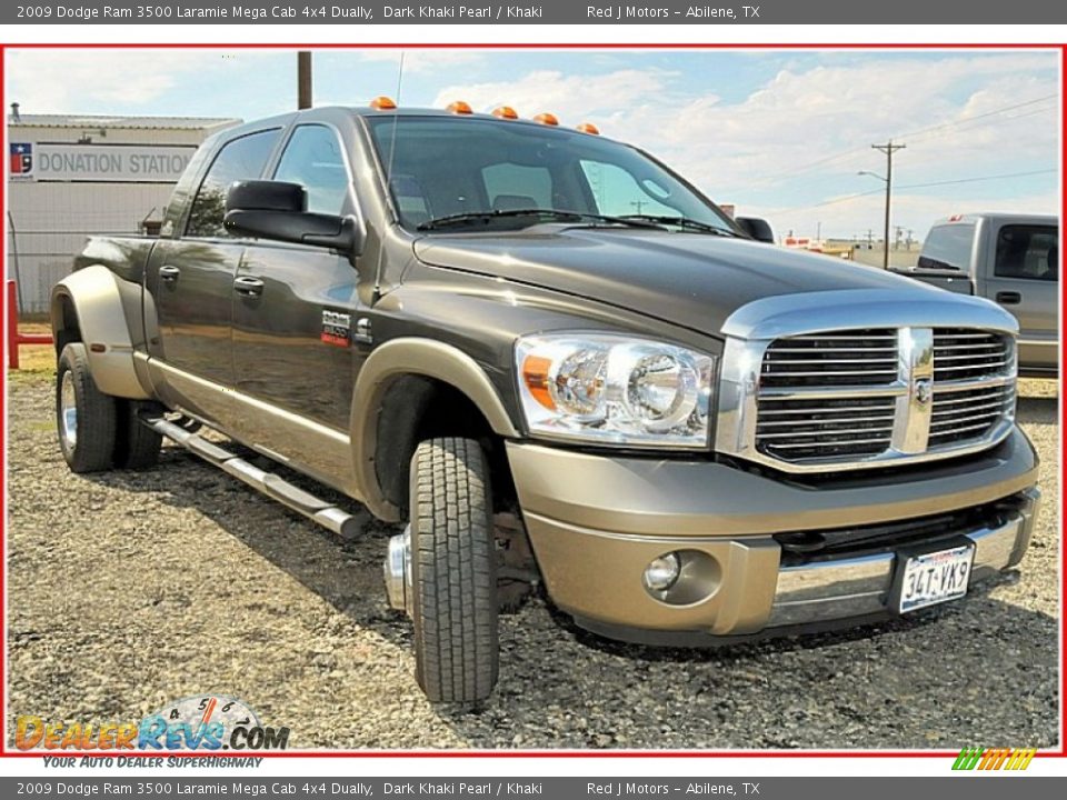 2009 Dodge Ram 3500 Laramie Mega Cab 4x4 Dually Dark Khaki Pearl / Khaki Photo #12