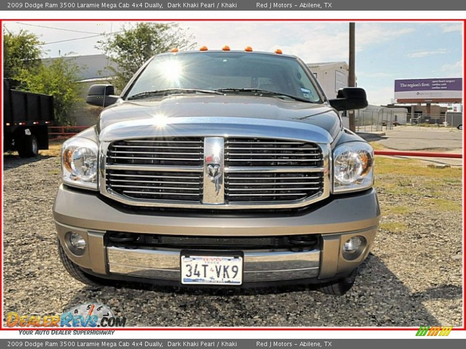 2009 Dodge Ram 3500 Laramie Mega Cab 4x4 Dually Dark Khaki Pearl / Khaki Photo #14