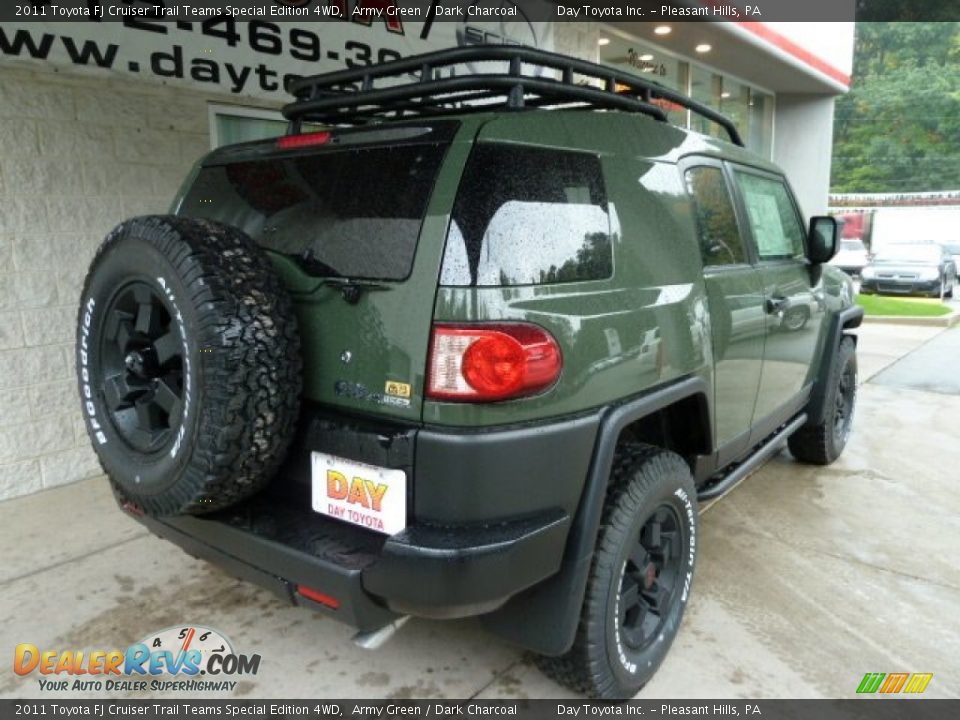 2011 toyota fj cruiser trail team army green special edition #1