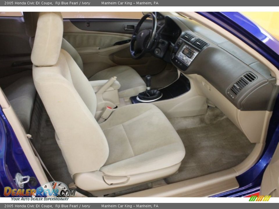 Ivory Interior 2005 Honda Civic Ex Coupe Photo 15