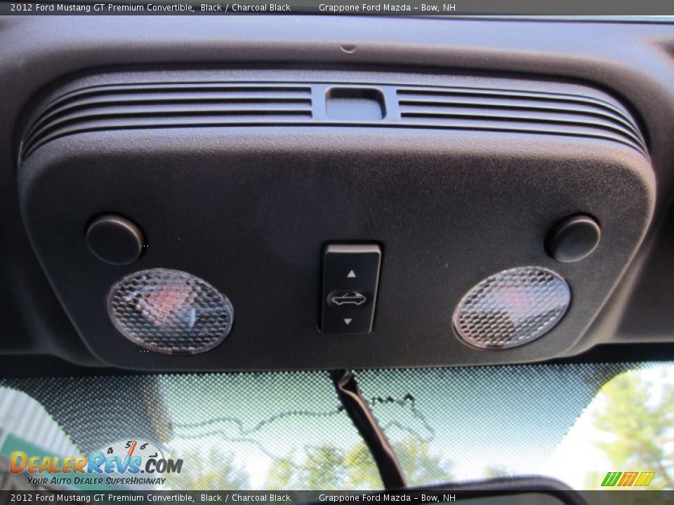 2012 Ford Mustang GT Premium Convertible Black / Charcoal Black Photo #28