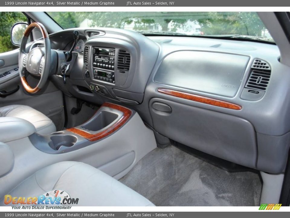 Medium Graphite Interior - 1999 Lincoln Navigator 4x4 Photo #8