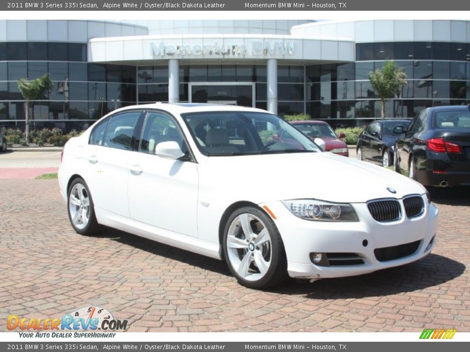 2011 BMW 3 Series 335i Sedan Alpine White / Oyster/Black Dakota Leather Photo #1