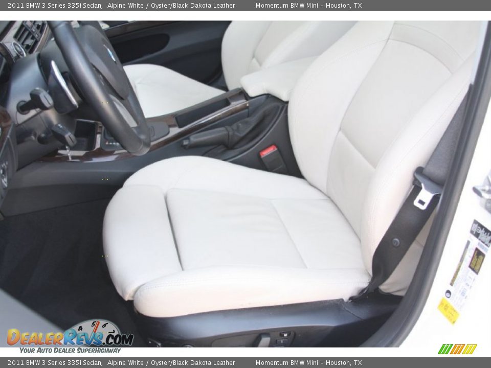 2011 BMW 3 Series 335i Sedan Alpine White / Oyster/Black Dakota Leather Photo #18