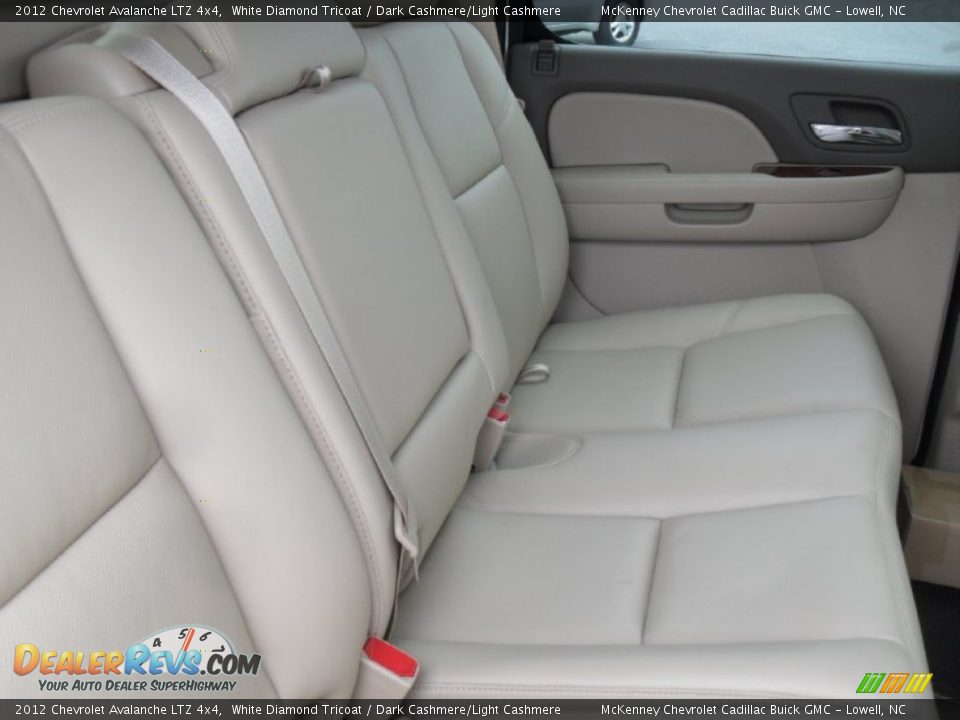 2012 Chevrolet Avalanche LTZ 4x4 White Diamond Tricoat / Dark Cashmere/Light Cashmere Photo #20