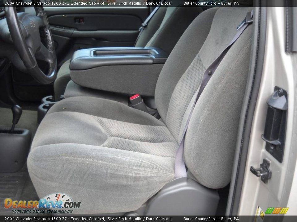 2004 Chevrolet Silverado 1500 Z71 Extended Cab 4x4 Silver Birch Metallic / Dark Charcoal Photo #8