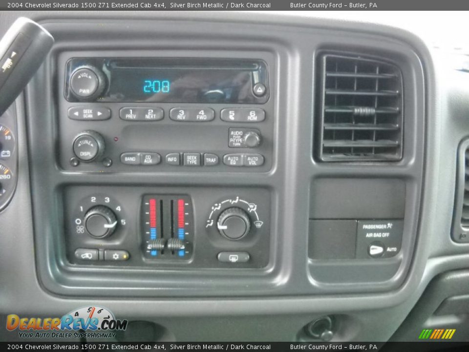 2004 Chevrolet Silverado 1500 Z71 Extended Cab 4x4 Silver Birch Metallic / Dark Charcoal Photo #22