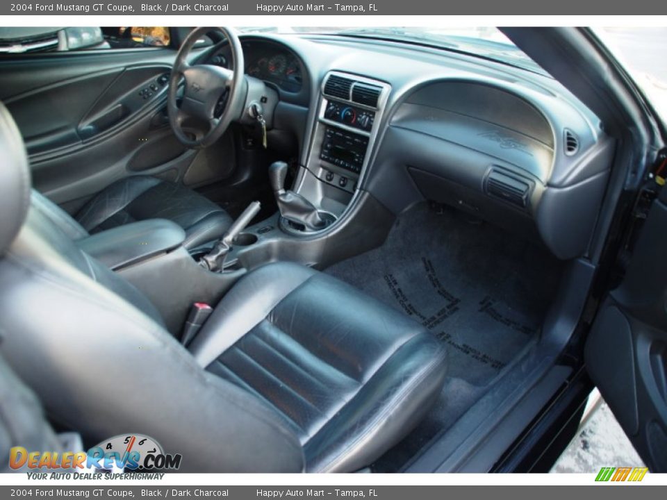 Dark Charcoal Interior - 2004 Ford Mustang GT Coupe Photo #8