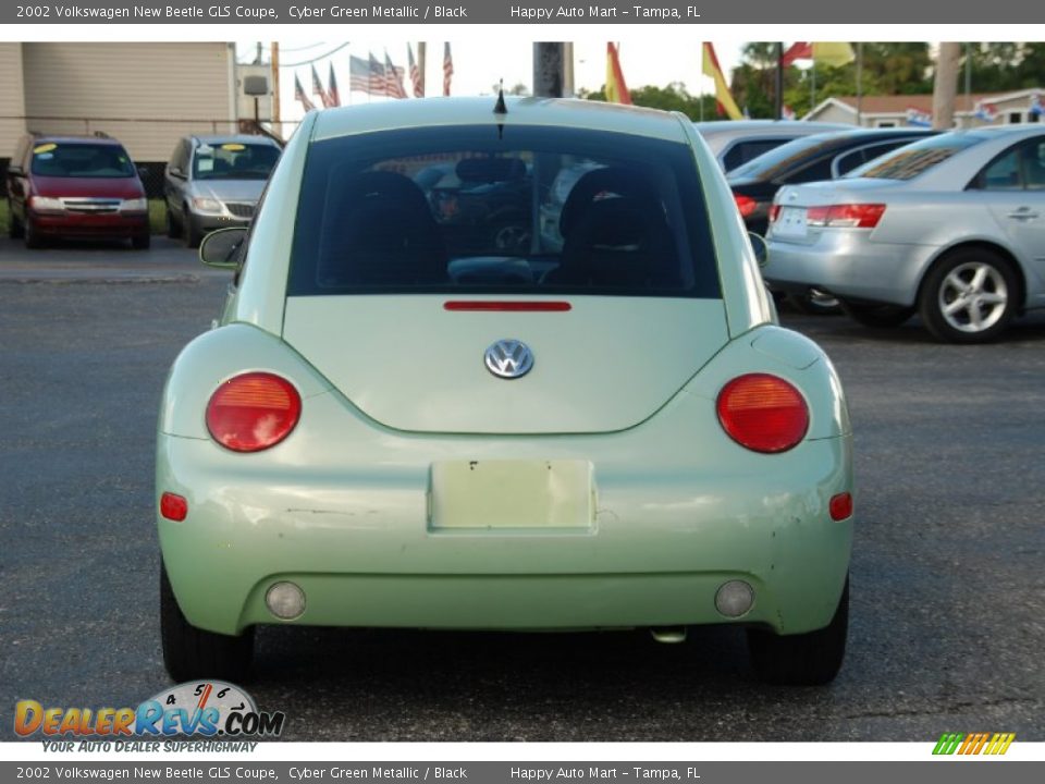 2002 Volkswagen New Beetle GLS Coupe Cyber Green Metallic / Black Photo #14