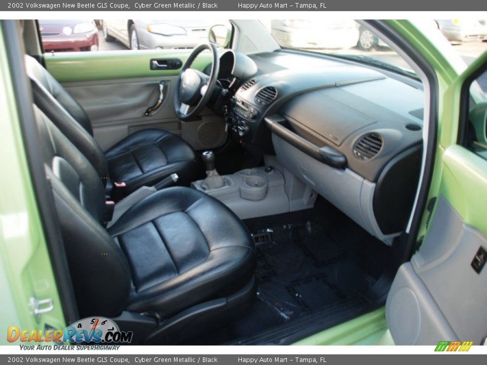 2002 Volkswagen New Beetle GLS Coupe Cyber Green Metallic / Black Photo #18