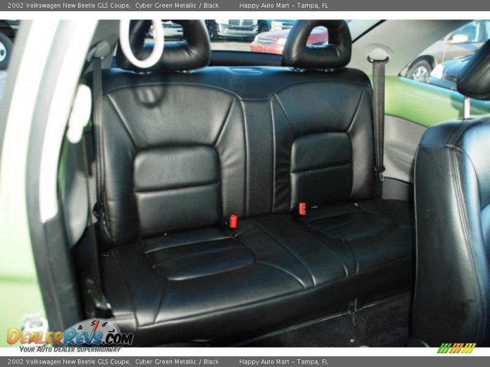 2002 Volkswagen New Beetle GLS Coupe Cyber Green Metallic / Black Photo #23