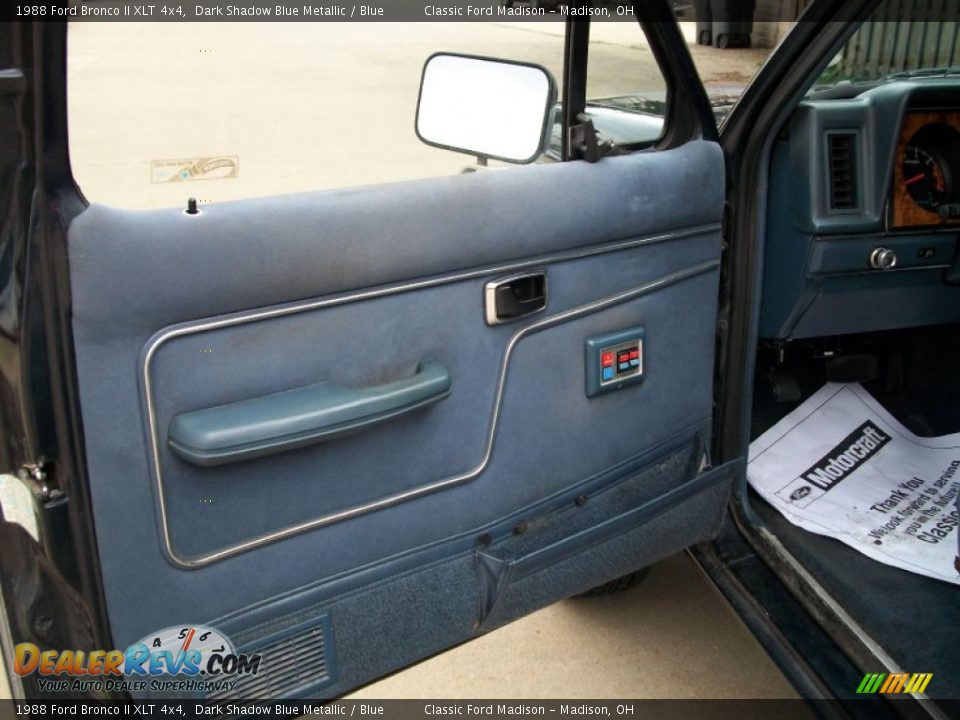 Door Panel of 1988 Ford Bronco II XLT 4x4 Photo #9