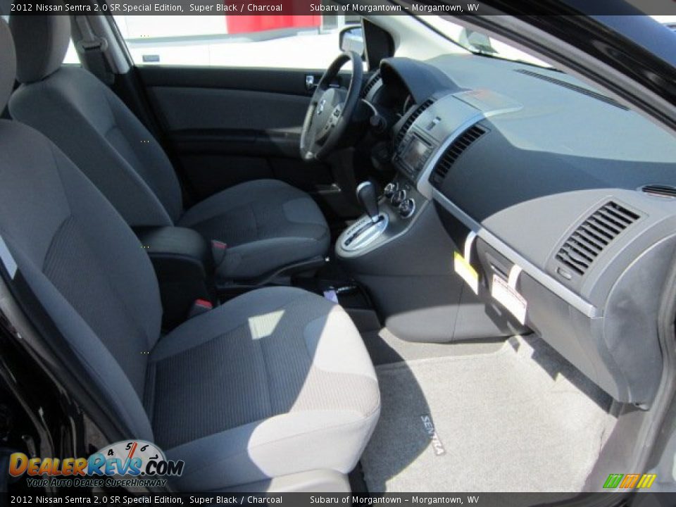 2012 Nissan Sentra 2.0 SR Special Edition Super Black / Charcoal Photo #10