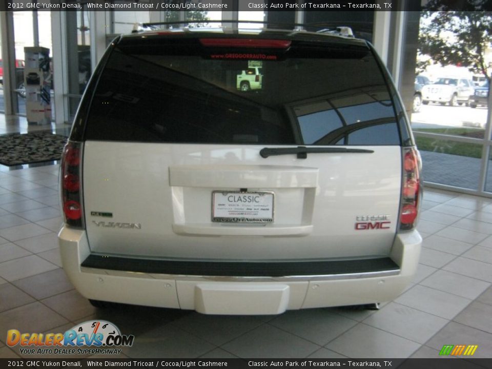 2012 GMC Yukon Denali White Diamond Tricoat / Cocoa/Light Cashmere Photo #4