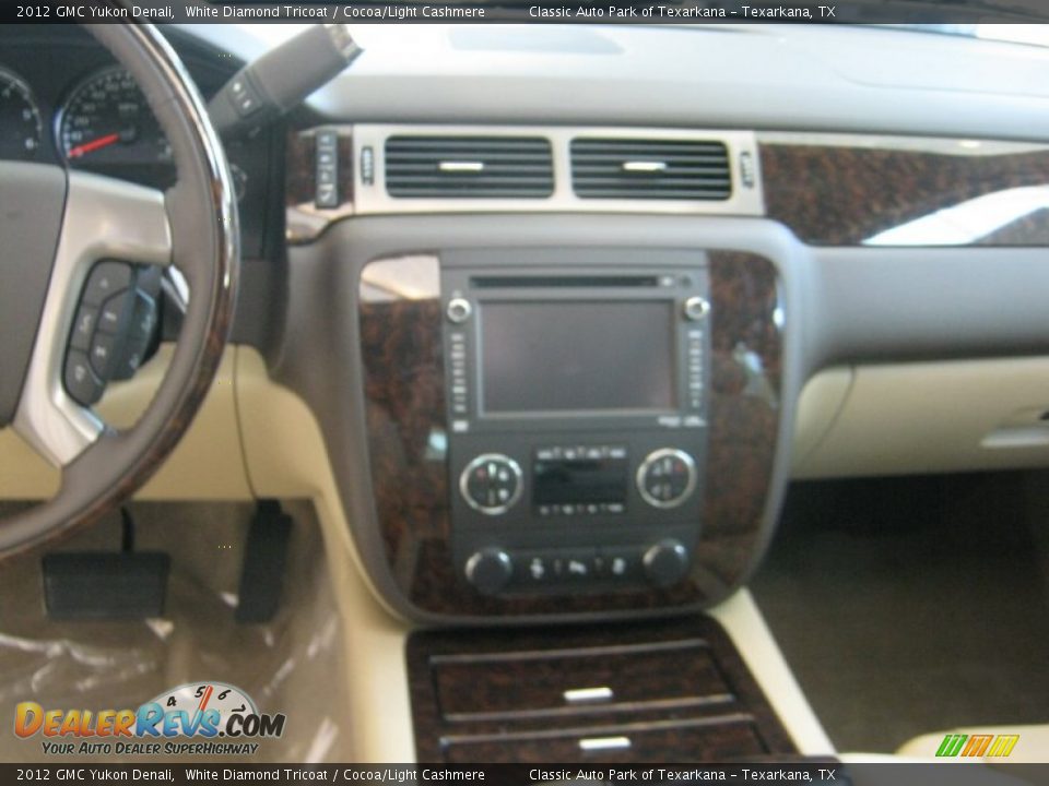 2012 GMC Yukon Denali White Diamond Tricoat / Cocoa/Light Cashmere Photo #6