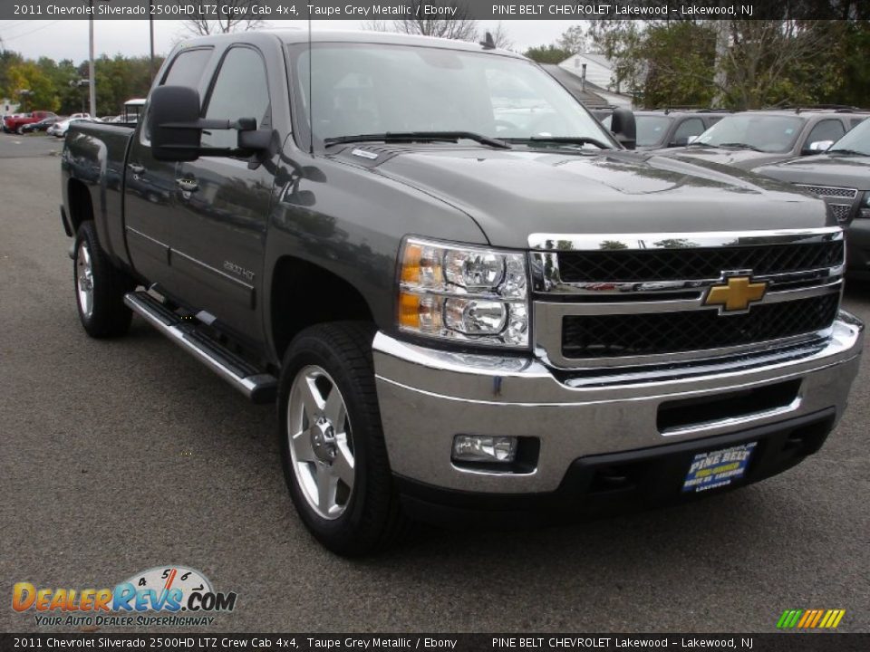 2011 Chevrolet Silverado 2500HD LTZ Crew Cab 4x4 Taupe Grey Metallic / Ebony Photo #3