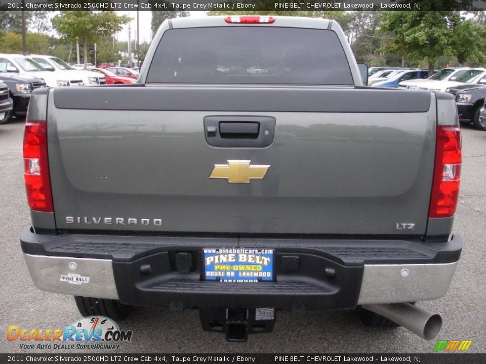 2011 Chevrolet Silverado 2500HD LTZ Crew Cab 4x4 Taupe Grey Metallic / Ebony Photo #5