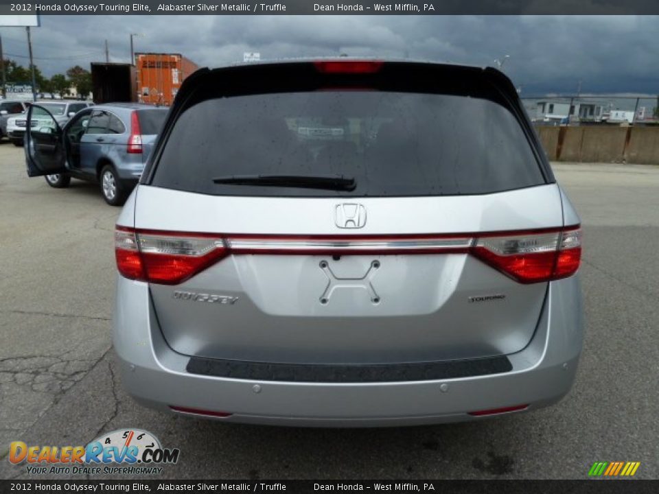 2012 Honda Odyssey Touring Elite Alabaster Silver Metallic / Truffle Photo #4