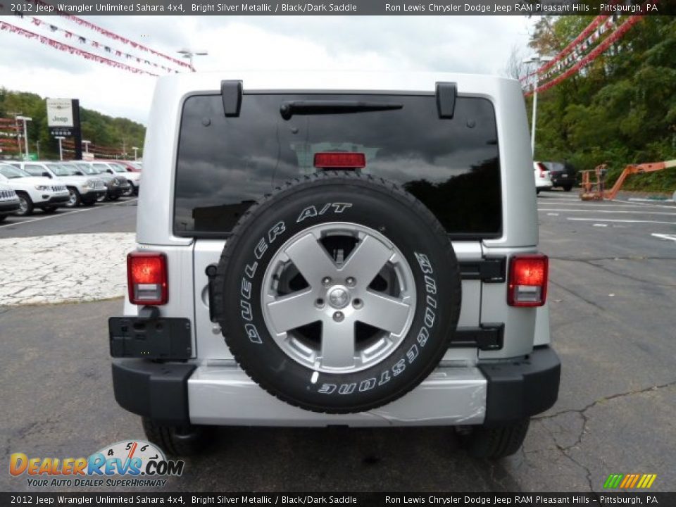 2012 Jeep Wrangler Unlimited Sahara 4x4 Bright Silver Metallic / Black/Dark Saddle Photo #4