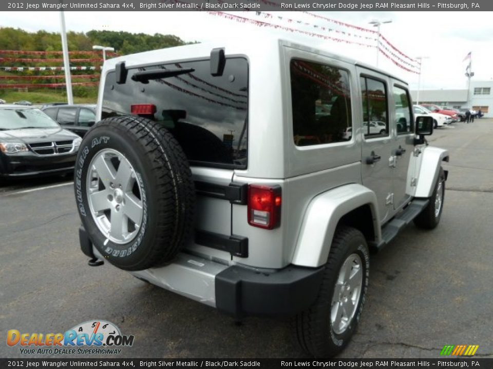 2012 Jeep Wrangler Unlimited Sahara 4x4 Bright Silver Metallic / Black/Dark Saddle Photo #5