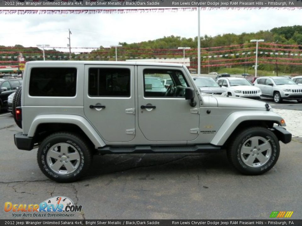 2012 Jeep Wrangler Unlimited Sahara 4x4 Bright Silver Metallic / Black/Dark Saddle Photo #6