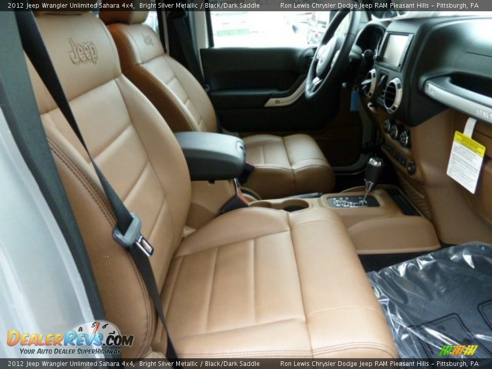 Black/Dark Saddle Interior - 2012 Jeep Wrangler Unlimited Sahara 4x4 Photo #13