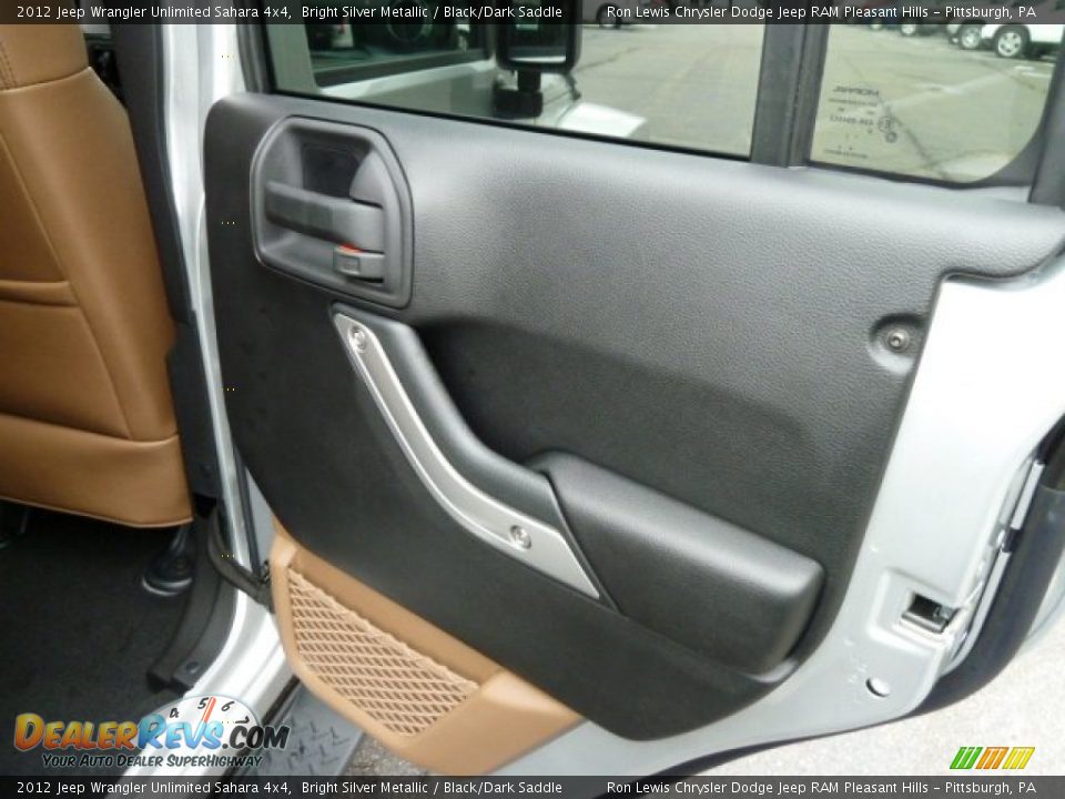 Door Panel of 2012 Jeep Wrangler Unlimited Sahara 4x4 Photo #17