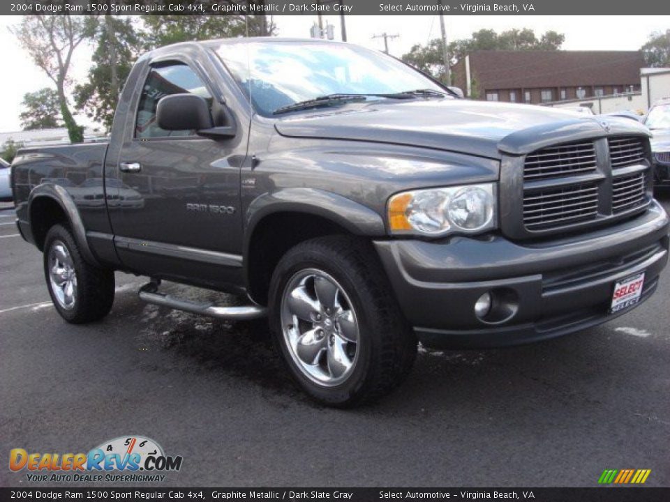 2004 Dodge Ram 1500 Sport Regular Cab 4x4 Graphite Metallic / Dark Slate Gray Photo #7