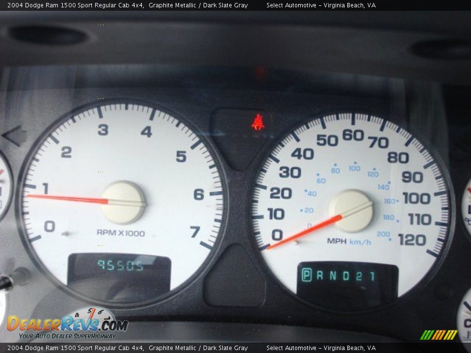 2004 Dodge Ram 1500 Sport Regular Cab 4x4 Graphite Metallic / Dark Slate Gray Photo #12