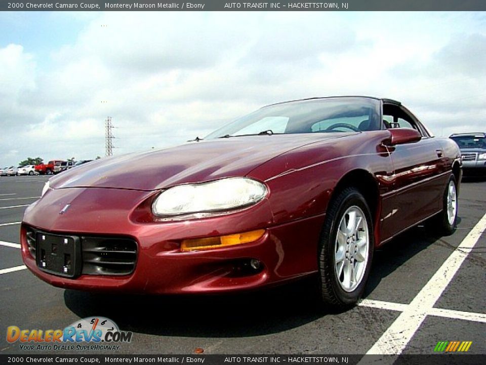 2000 Chevrolet Camaro Coupe Monterey Maroon Metallic / Ebony Photo #2