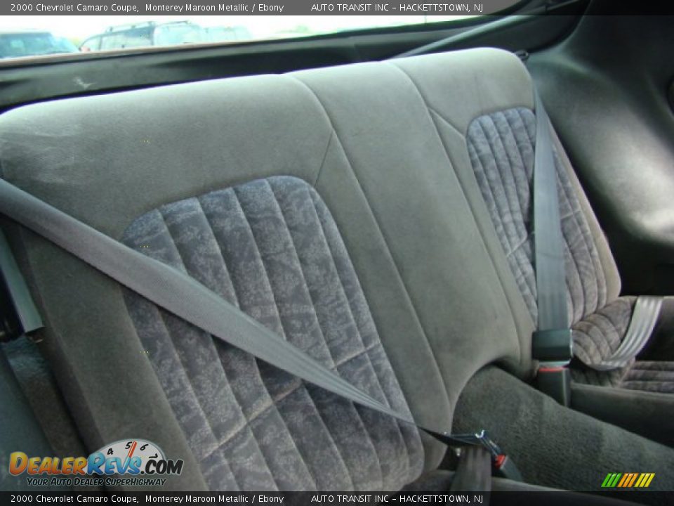 2000 Chevrolet Camaro Coupe Monterey Maroon Metallic / Ebony Photo #13