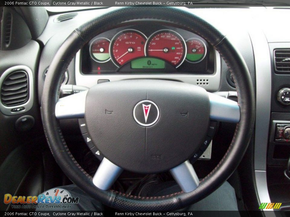 2006 Pontiac GTO Coupe Steering Wheel Photo #23