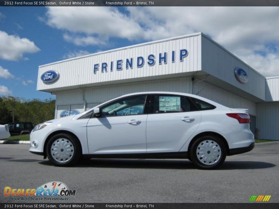 2012 Ford Focus SE SFE Sedan Oxford White / Stone Photo #1