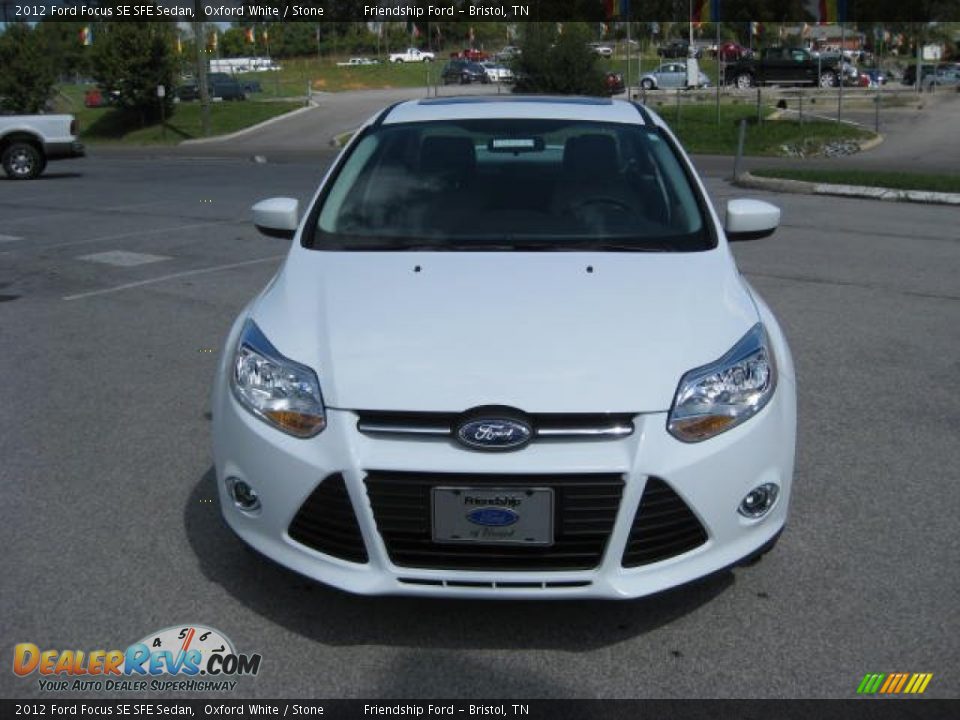 2012 Ford Focus SE SFE Sedan Oxford White / Stone Photo #3
