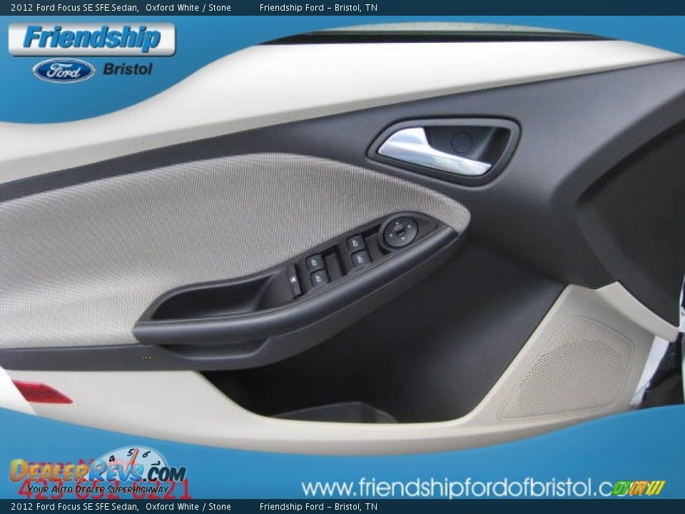 2012 Ford Focus SE SFE Sedan Oxford White / Stone Photo #11
