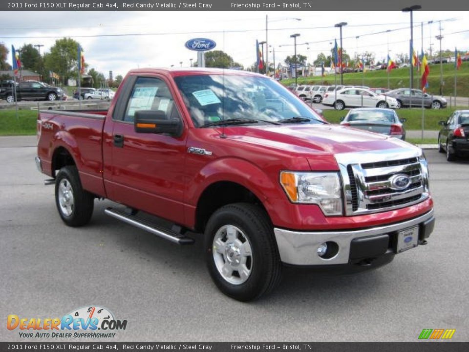 Front 3/4 View of 2011 Ford F150 XLT Regular Cab 4x4 Photo #4