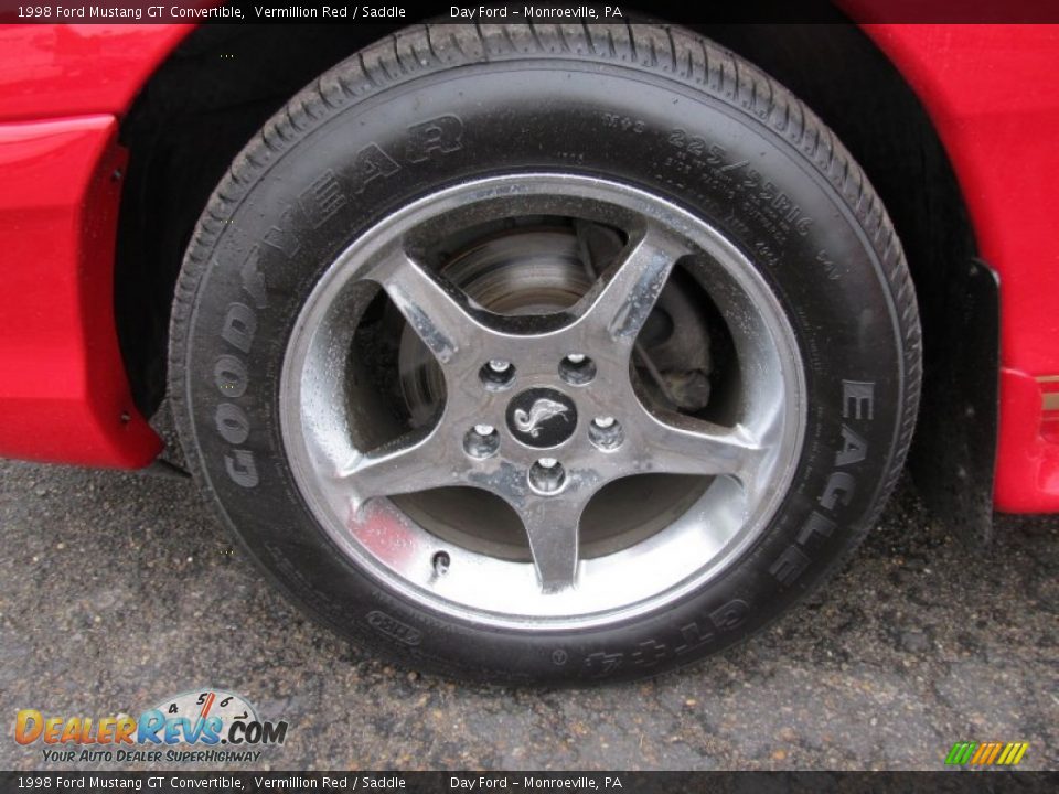 1998 Ford Mustang GT Convertible Wheel Photo #13
