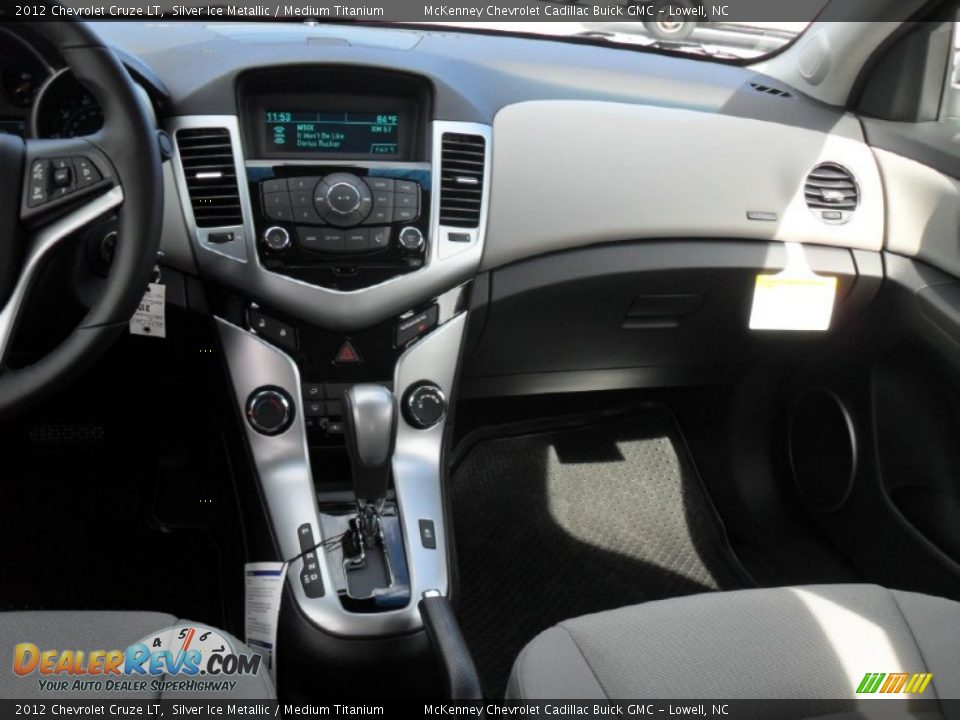 2012 Chevrolet Cruze LT Silver Ice Metallic / Medium Titanium Photo #15