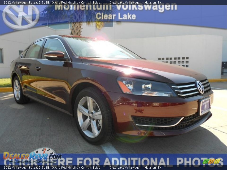 2012 Volkswagen Passat 2.5L SE Opera Red Metallic / Cornsilk Beige Photo #1