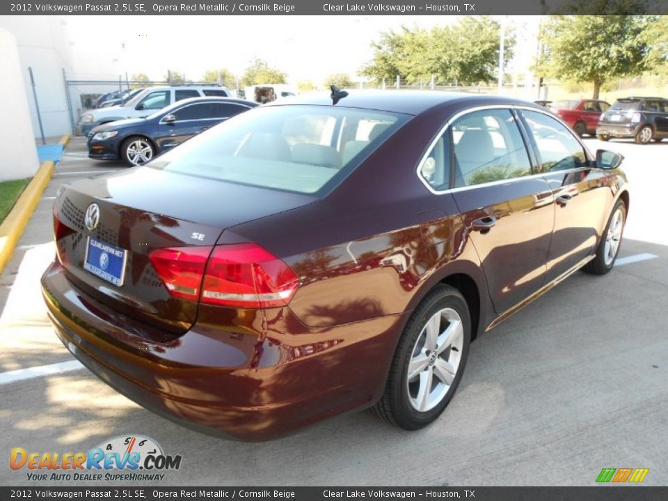 2012 Volkswagen Passat 2.5L SE Opera Red Metallic / Cornsilk Beige Photo #7